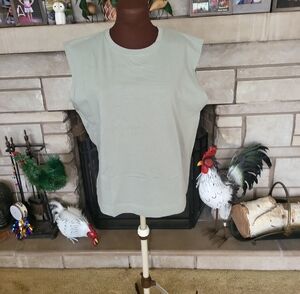 Women's Sleeveless Top - Light Green